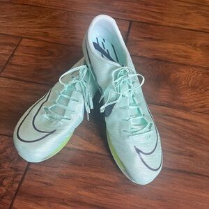 NWOT Nike Air Zoom Maxfly track spikes